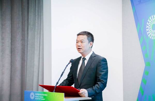 说明: C:\Users\rxk\Desktop\下午智能锁论坛照片\智能锁具论坛\ef7b0fe6-0291-4acd-836a-c02bc6eb5818.jpg